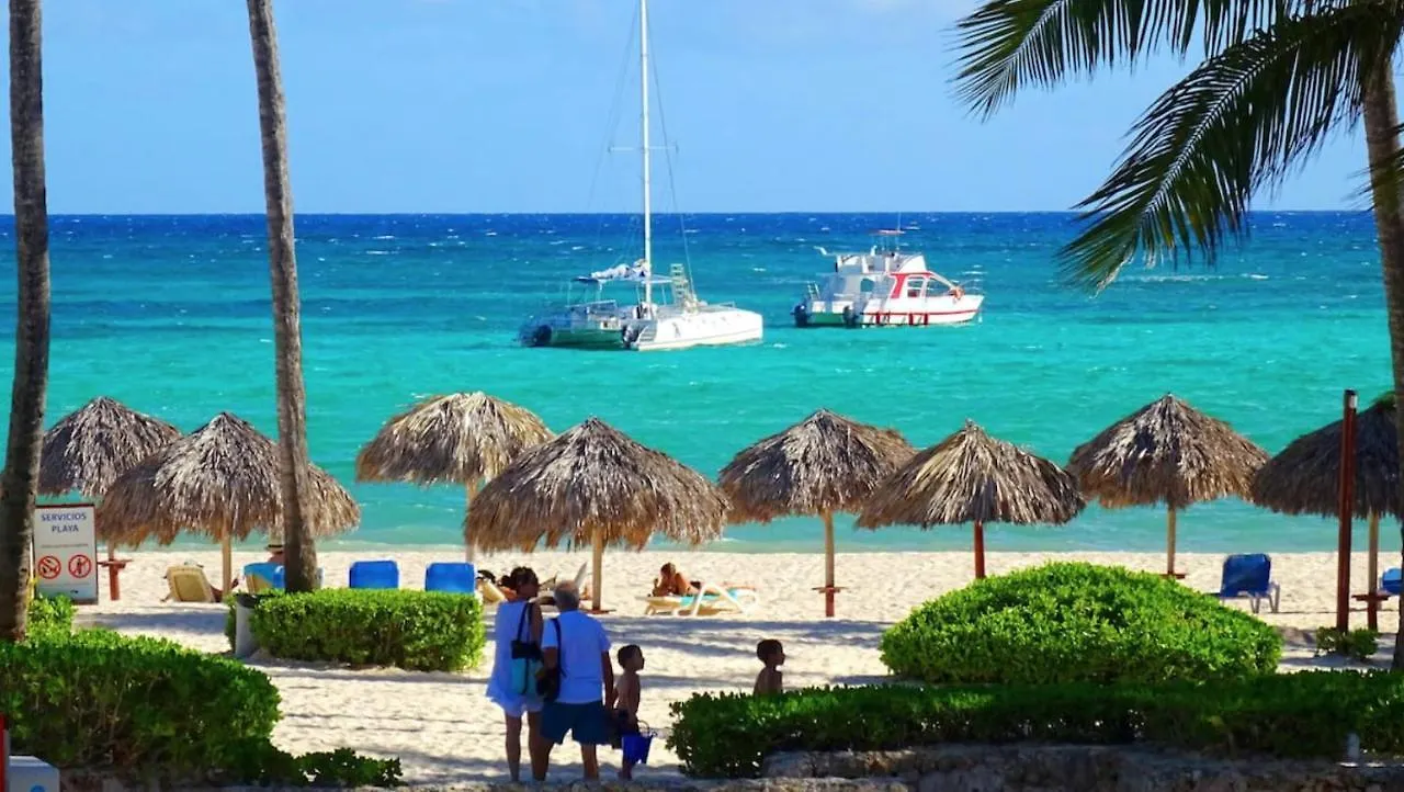 Caribbean Suites With Tropical Pool Punta Cana